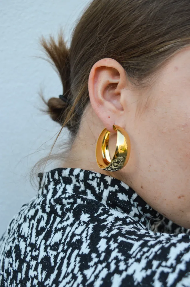 Amano Angie Vintage Yellow Gold Hoop Earrings