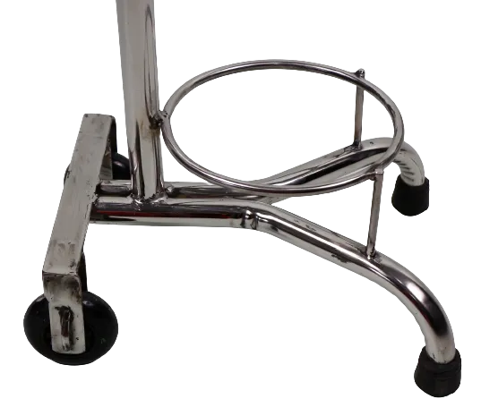 Oxygen Tank Trolley 15 - 20lbs