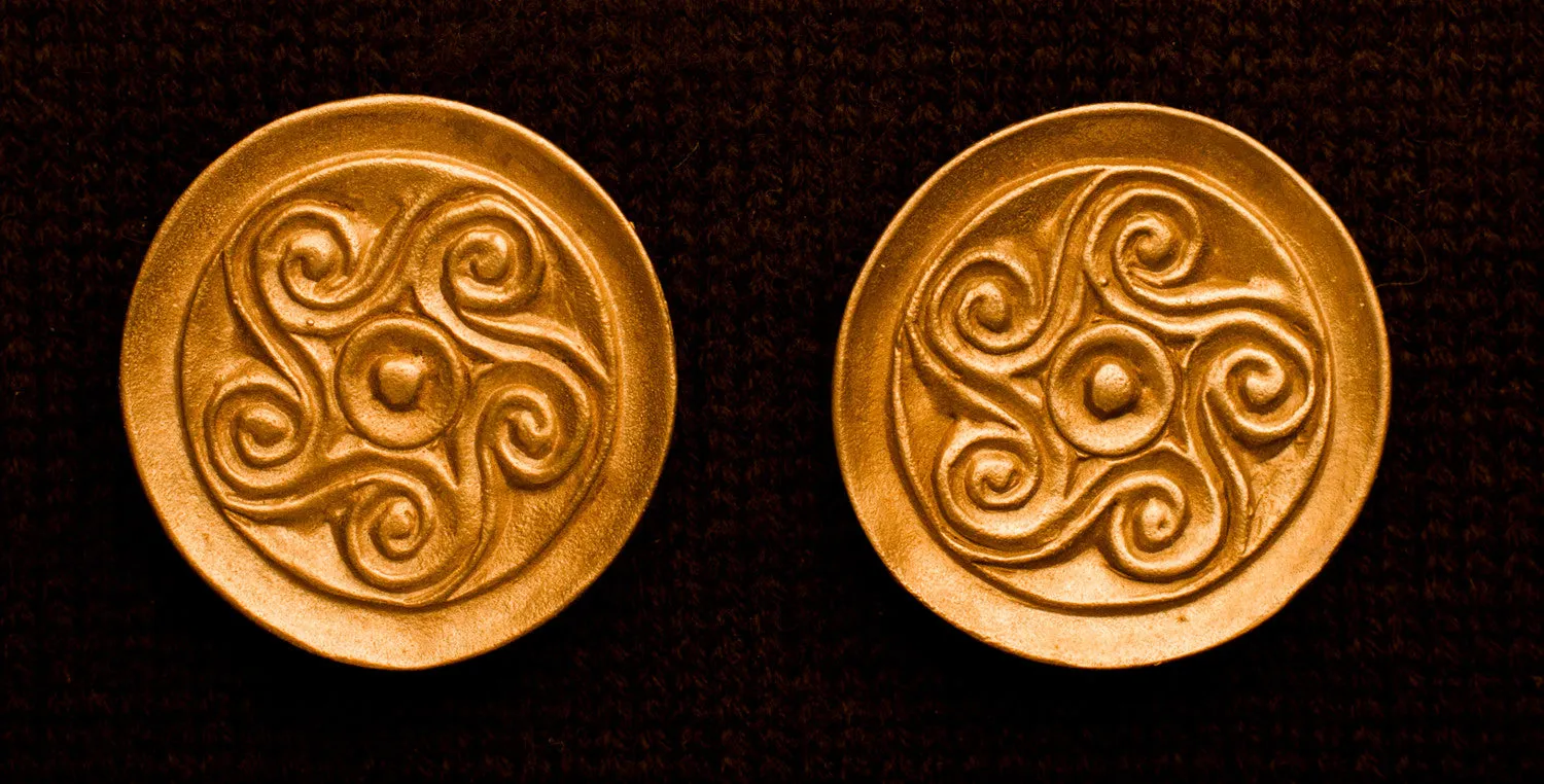 Round Saxon Brooch with Spiral Design - SB04