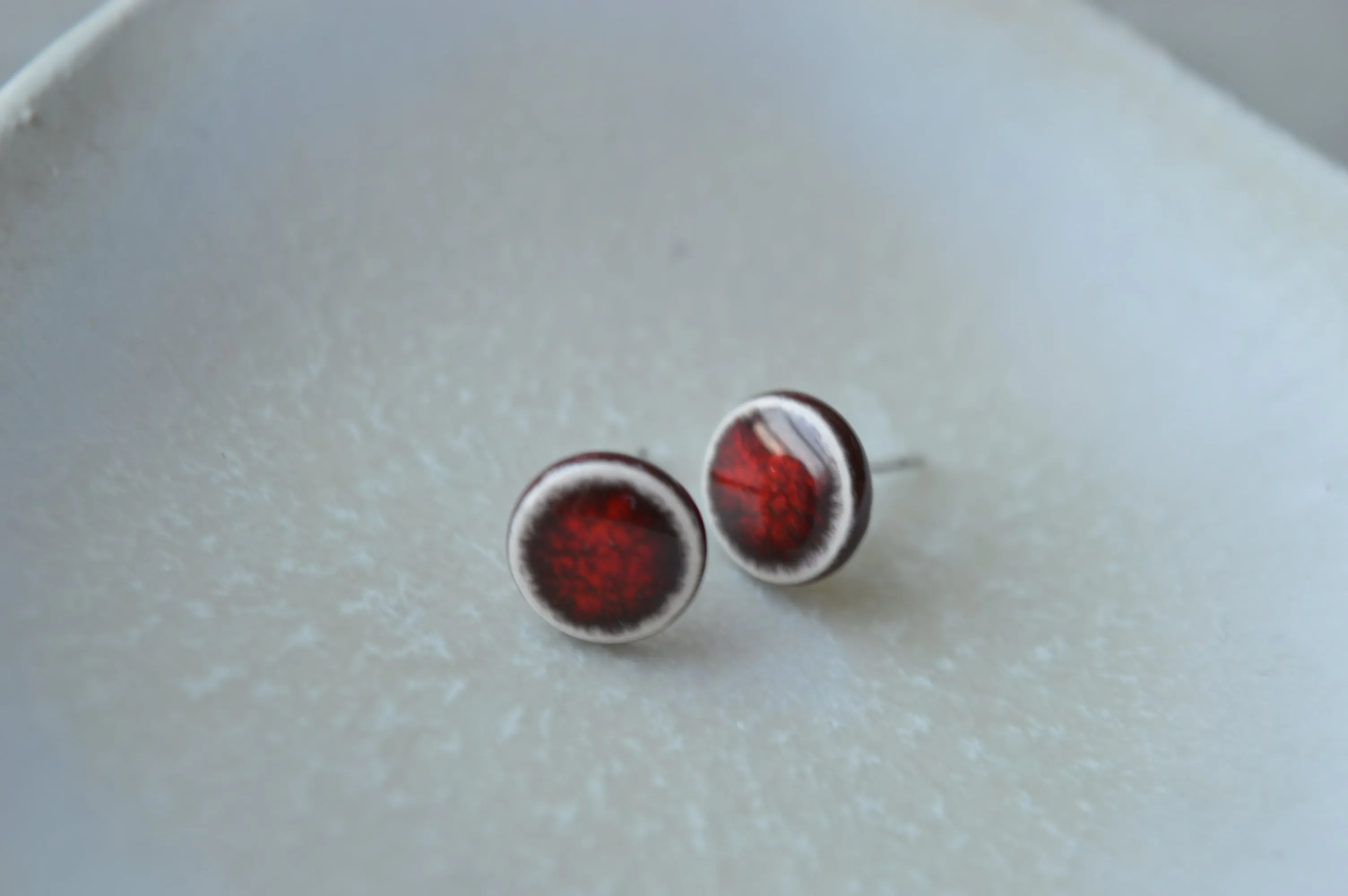 Stud earrings - Oxblood red