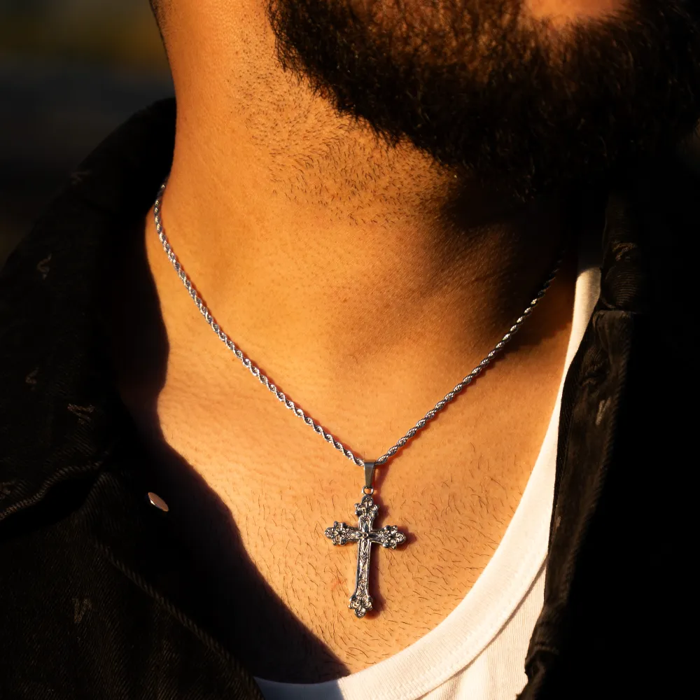 Vintage Cross Pendant - Silver